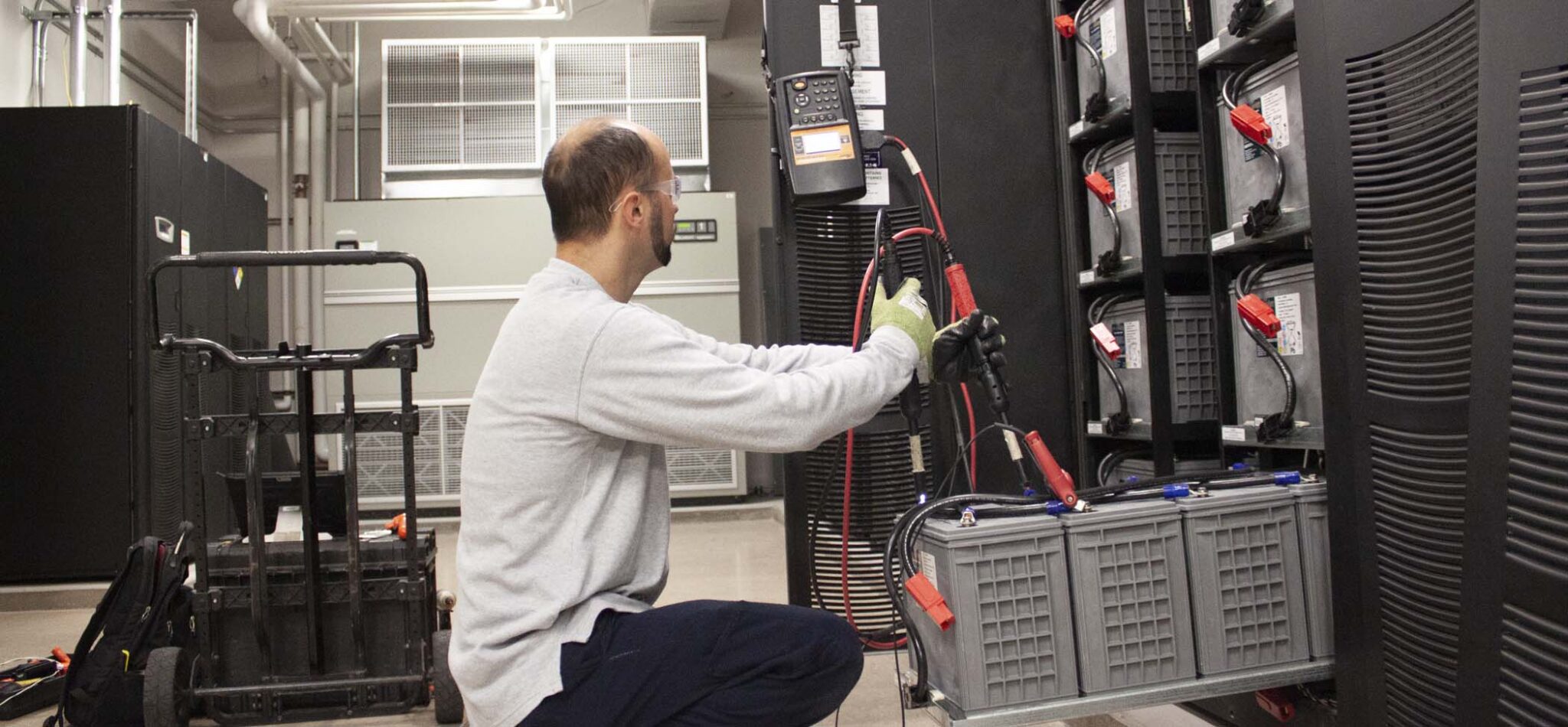TechnolineEmpowering with UPS Excellence